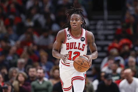 Ayo Dosunmu is returning to the Bulls, report says